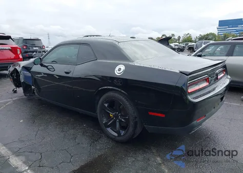 2017 Dodge Challenger R/T z USA, uszkodzony, nr VIN 2C3CDZBT5HH549038